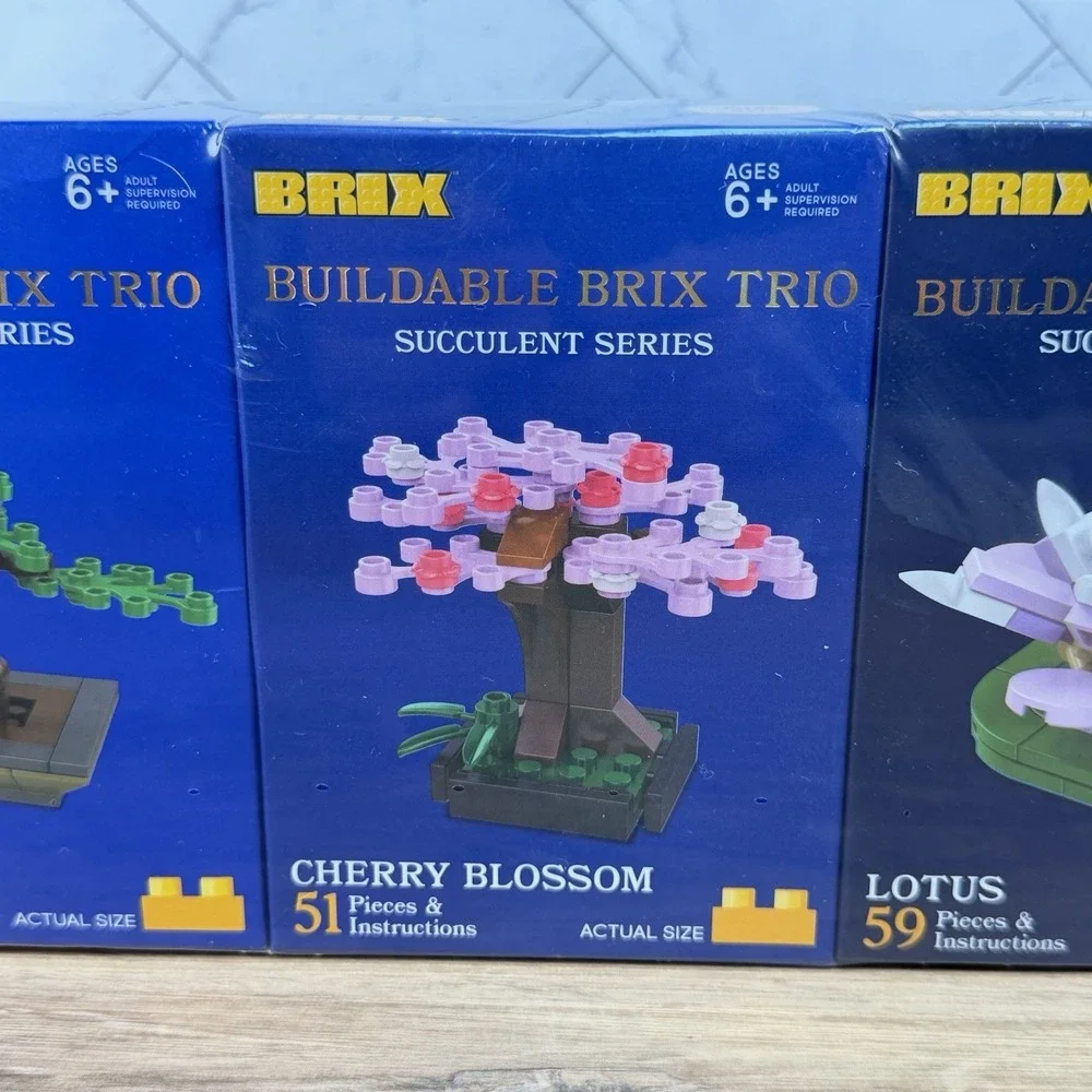 Brix Trio  Succulent Series  Bonsai  Cherry Blossom  Lotus 152 Pieces